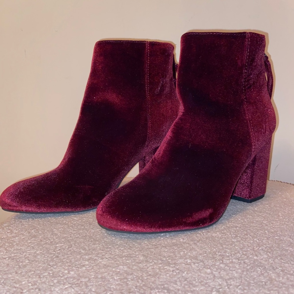 Steve Madden Suede Burgundy Bootie Heels